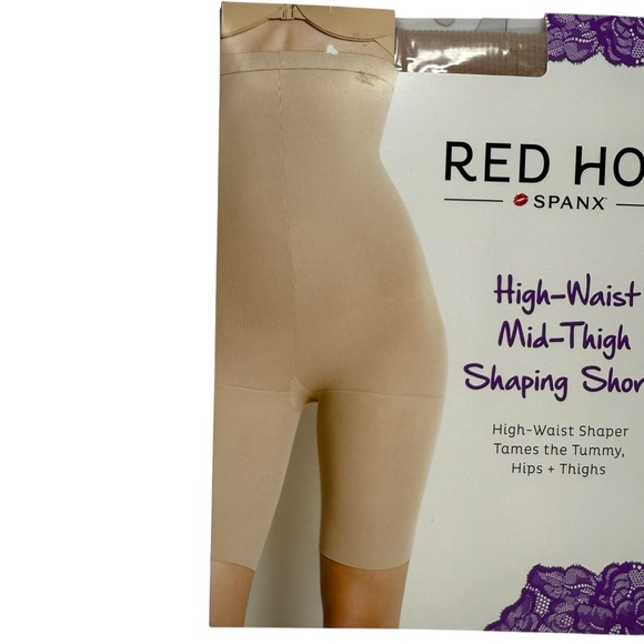 RED HOT by Spanx High Waist Mid Thigh Shaping Slimming Short 1840 Size 3 Bare - Picture 1 of 7